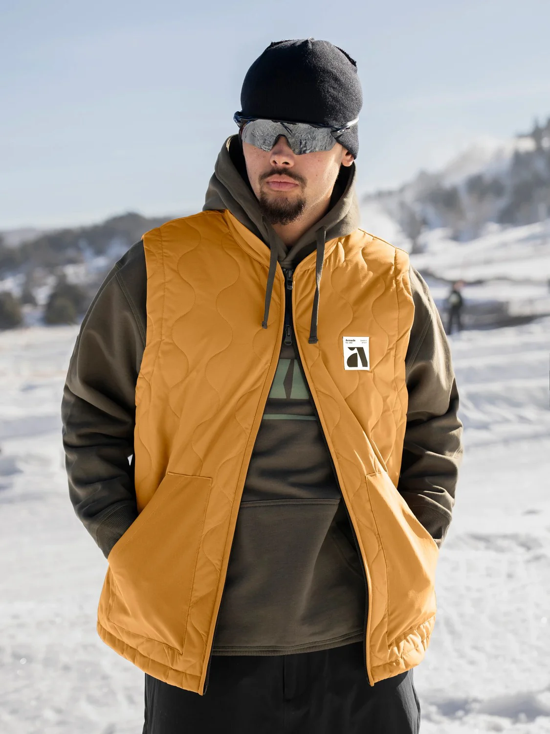 Armada Yowler Mens Vest 2026 - Image 3