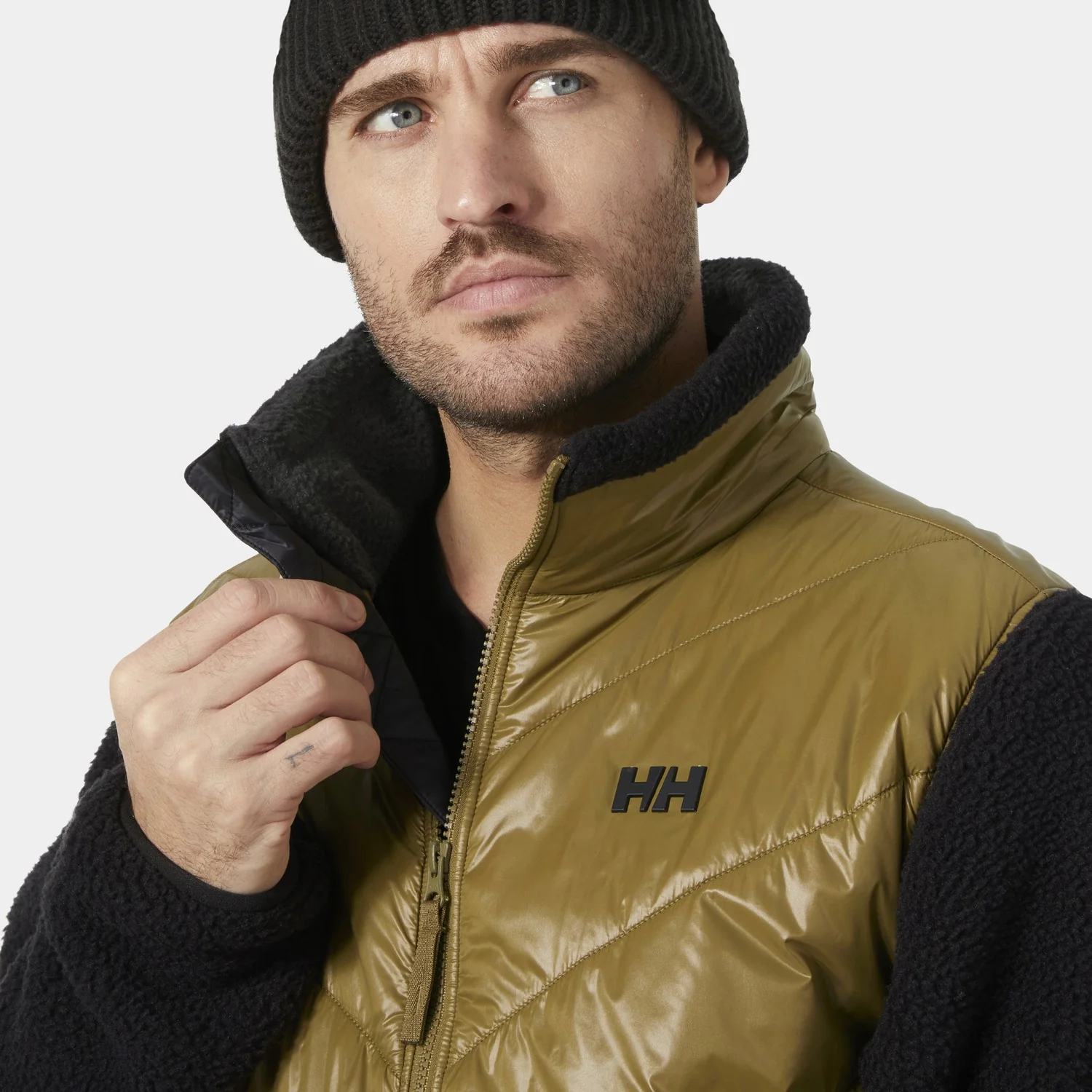 Helly Hansen Village Hybrid Mens Jacket 2026 - Image 3