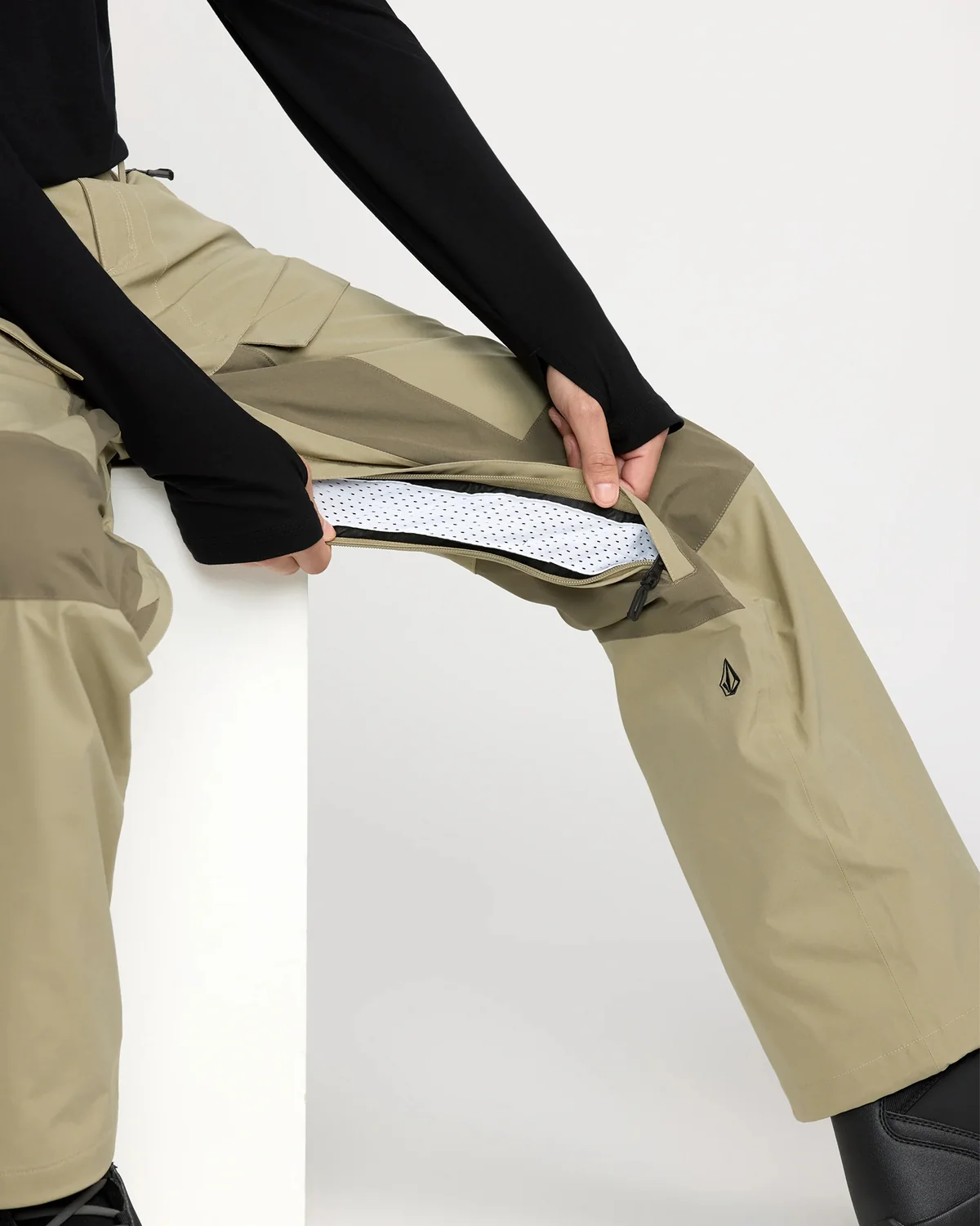Volcom Rnge Stretch Mens 30k Pant 2026 - Image 3